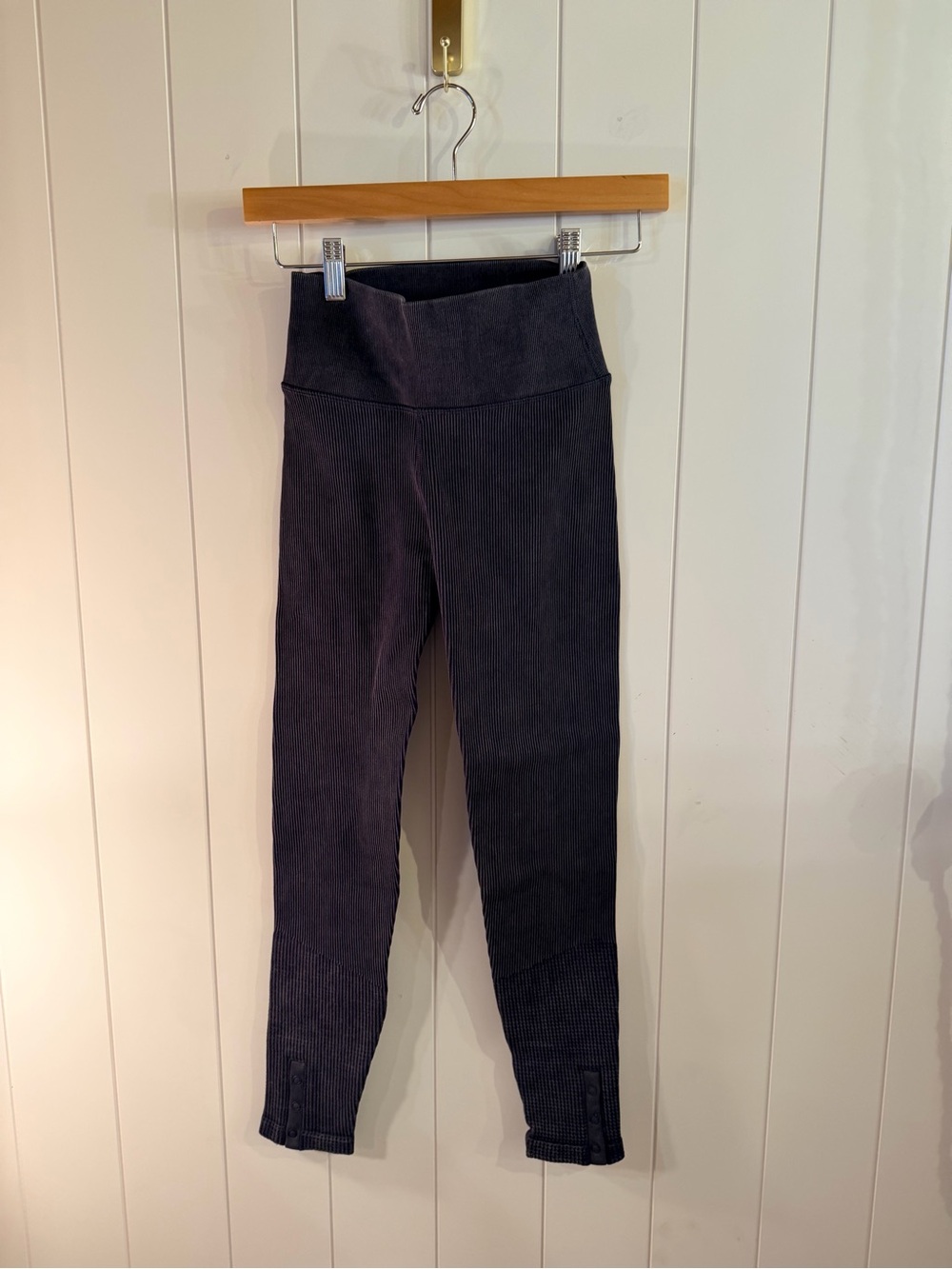 OFFLINE by Aerie Ribbed High Waisted Leggings — XS